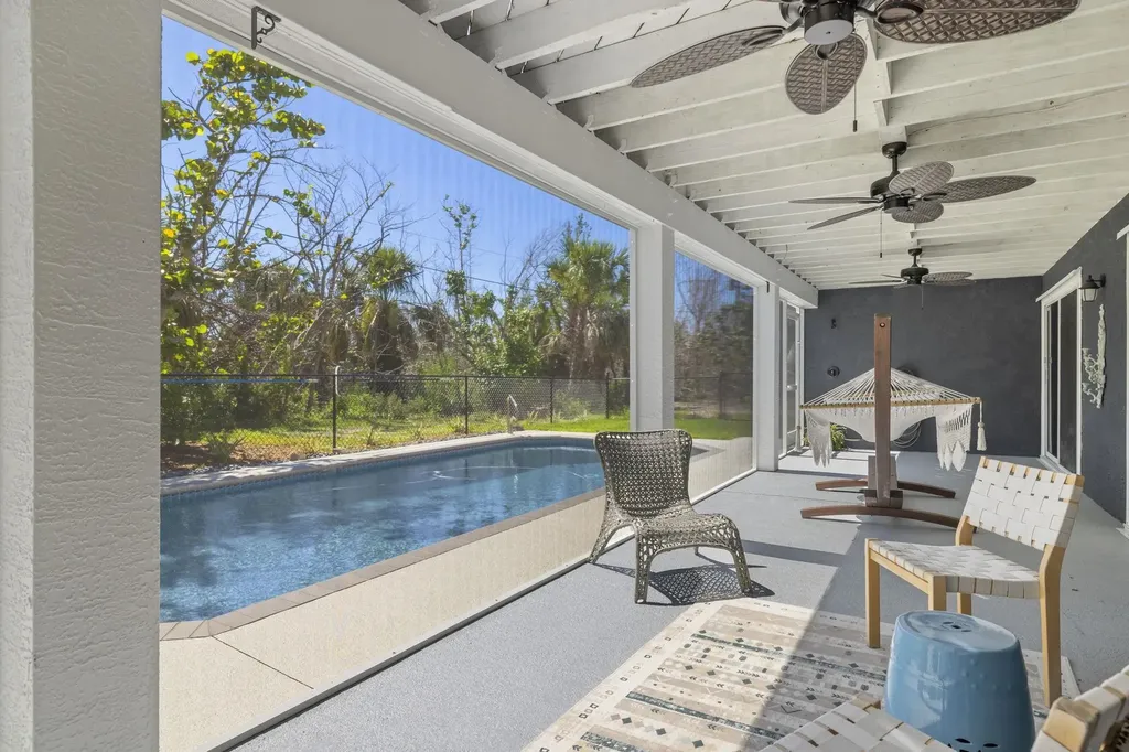 485 Peachtree Road Sanibel FL 33957