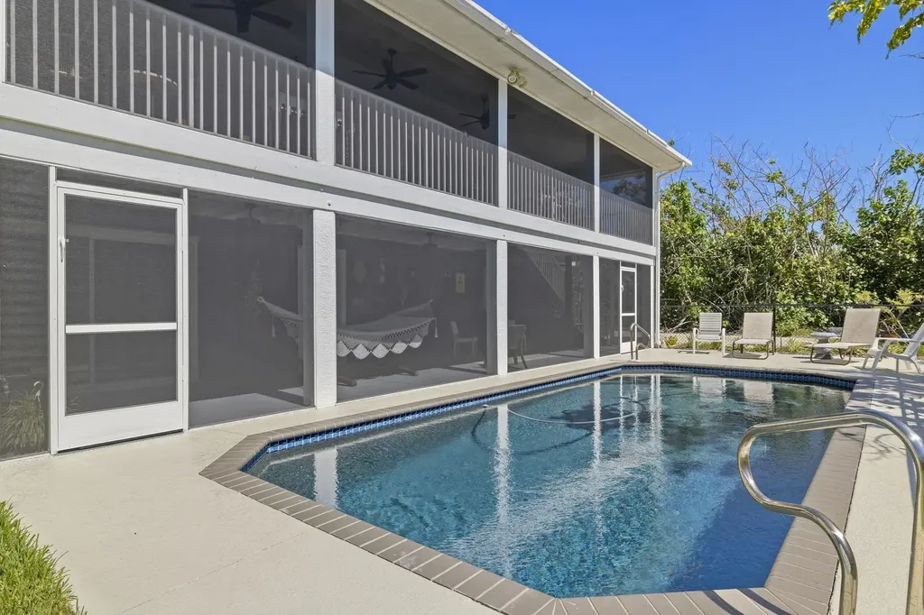 485 Peachtree Road Sanibel FL 33957