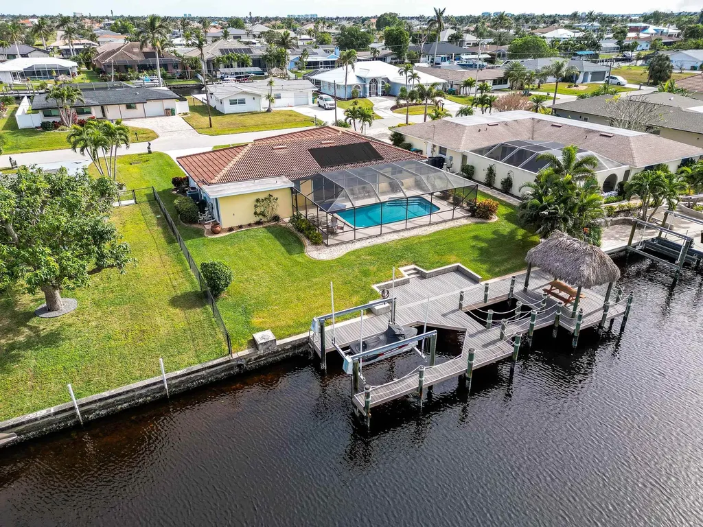 5244 SW 3rd Avenue Cape Coral FL 33914