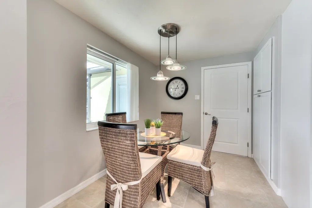 5244 SW 3rd Avenue Cape Coral FL 33914