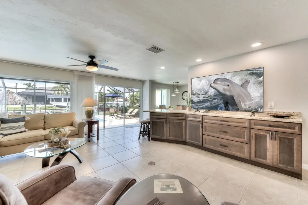 5244 SW 3rd Avenue Cape Coral FL 33914