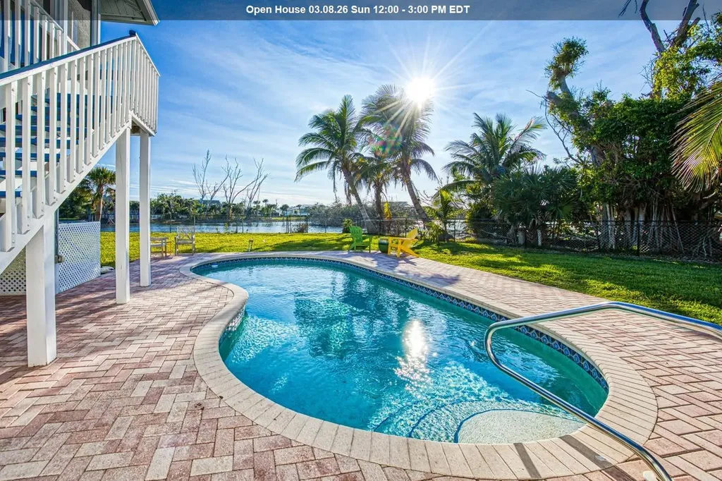 3131 Twin Lakes Lane Sanibel FL 33957