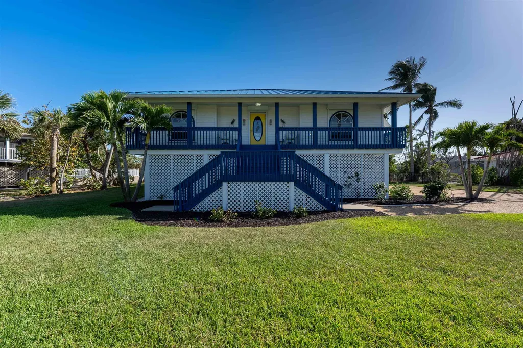 3131 Twin Lakes Lane Sanibel FL 33957