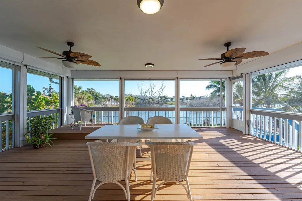 3131 Twin Lakes Lane Sanibel FL 33957