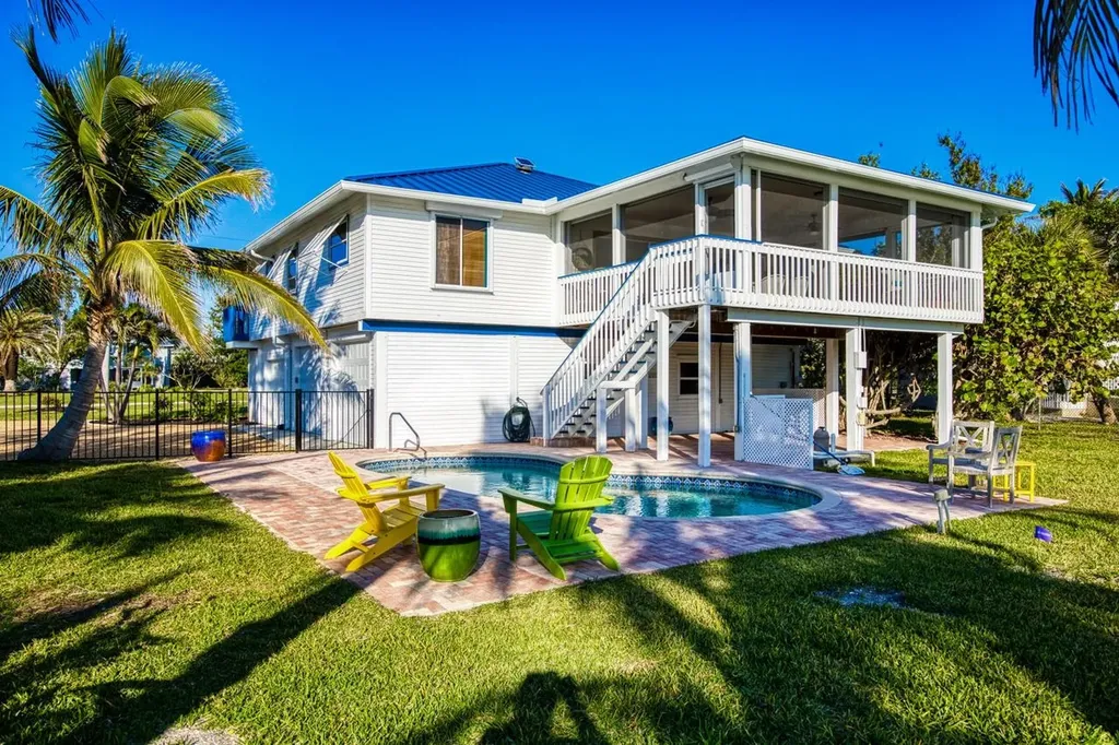 3131 Twin Lakes Lane Sanibel FL 33957