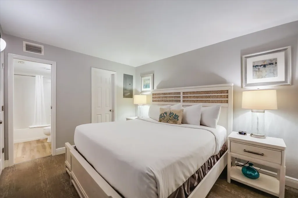 2117 Gulf Beach Villas Captiva FL 33924