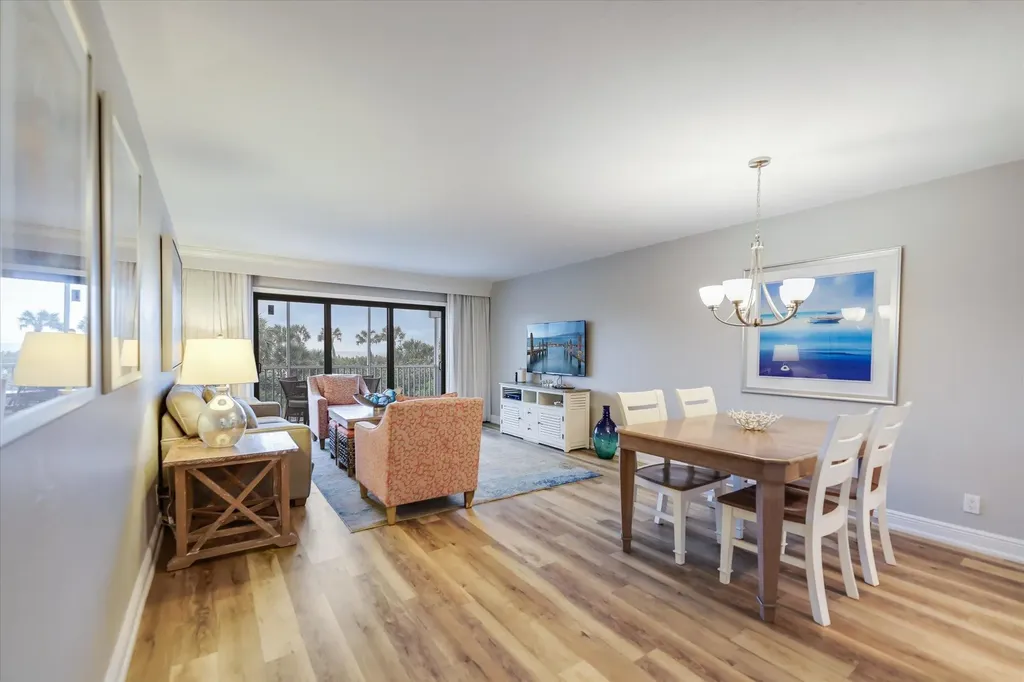 2117 Gulf Beach Villas Captiva FL 33924