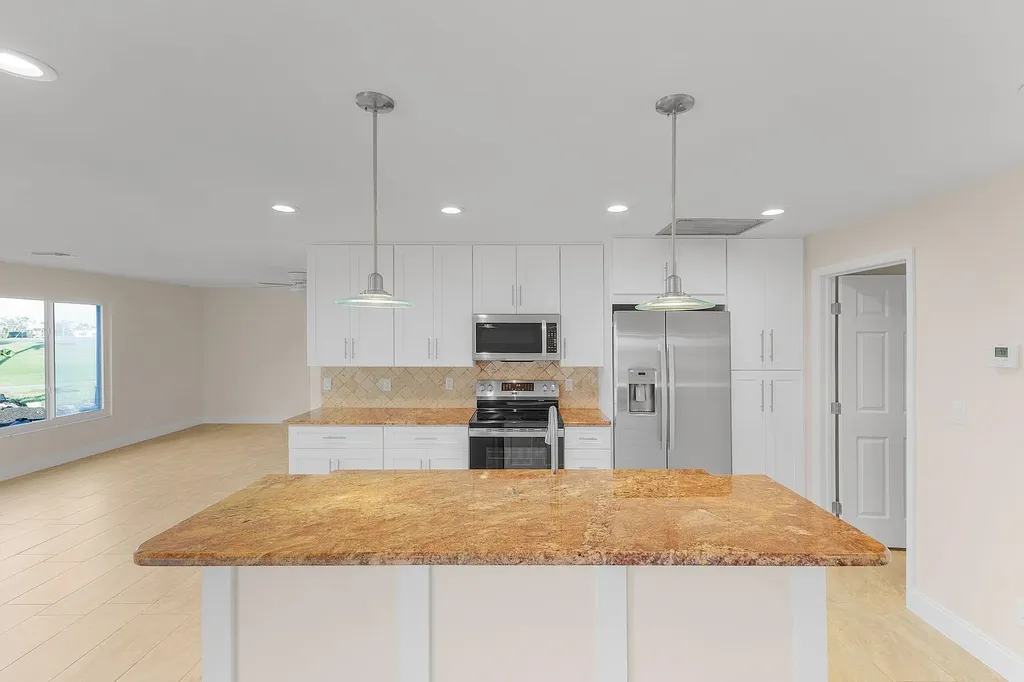 1113 Sand Castle Road Sanibel FL 33957