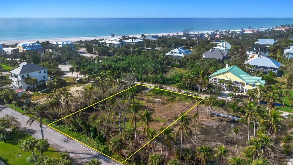 460 Sawgrass Place Sanibel FL 33957