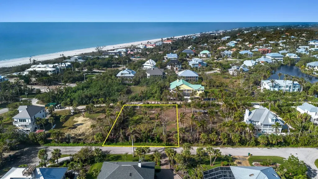 460 Sawgrass Place Sanibel FL 33957