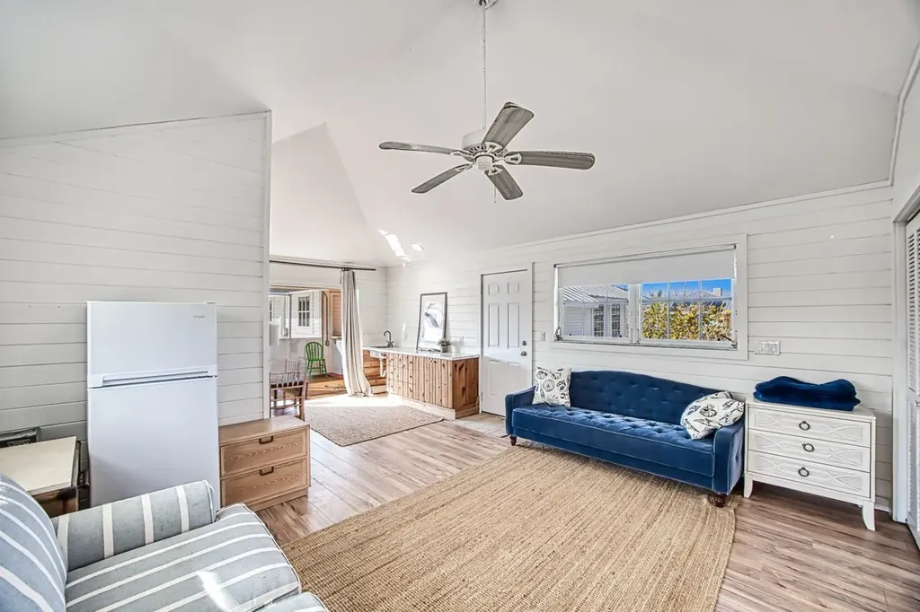 220 Palm Lake Drive Sanibel FL 33957