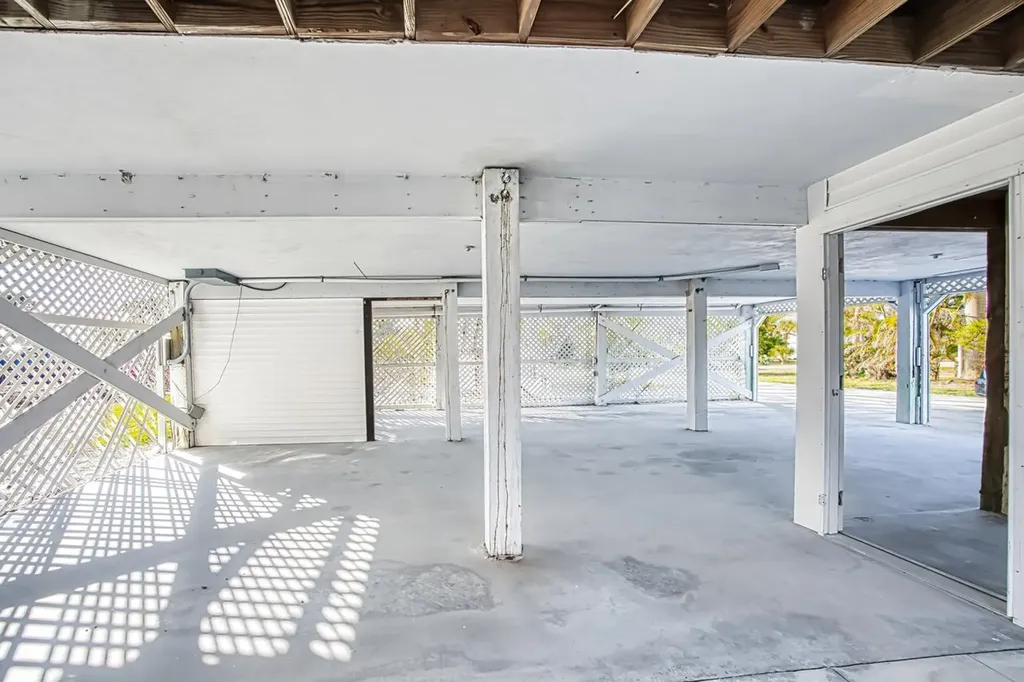 220 Palm Lake Drive Sanibel FL 33957