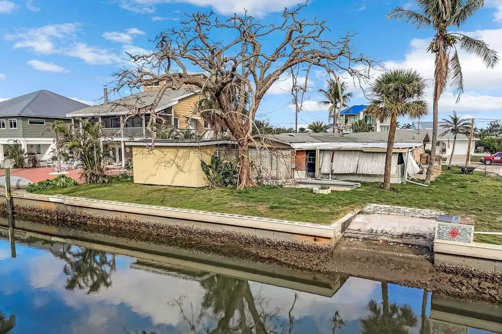 260 Sterling Avenue Fort Myers Beach FL 33931