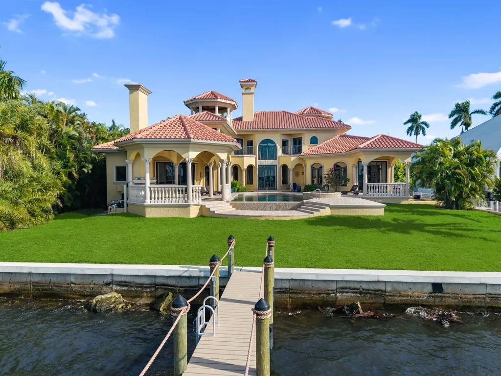 2704 Shriver Drive Fort Myers FL 33901