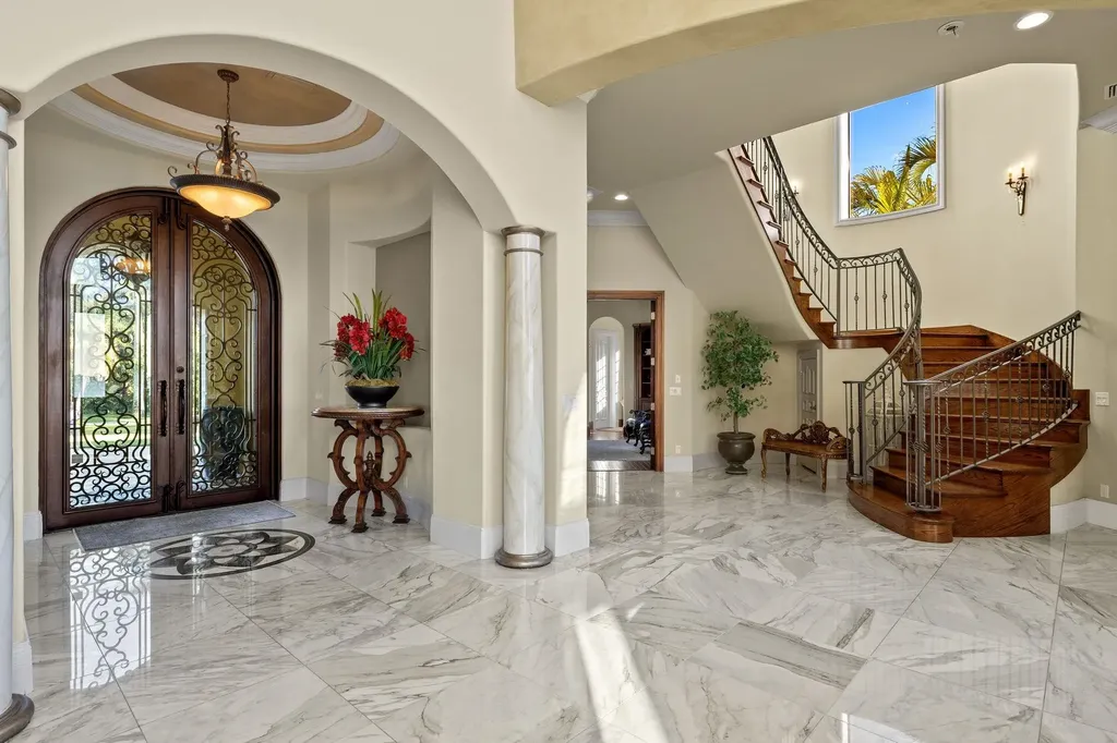 2704 Shriver Drive Fort Myers FL 33901