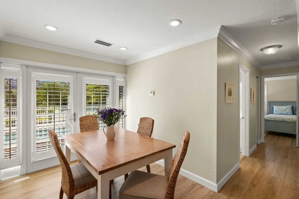 1139 Buttonwood Lane Sanibel FL 33957