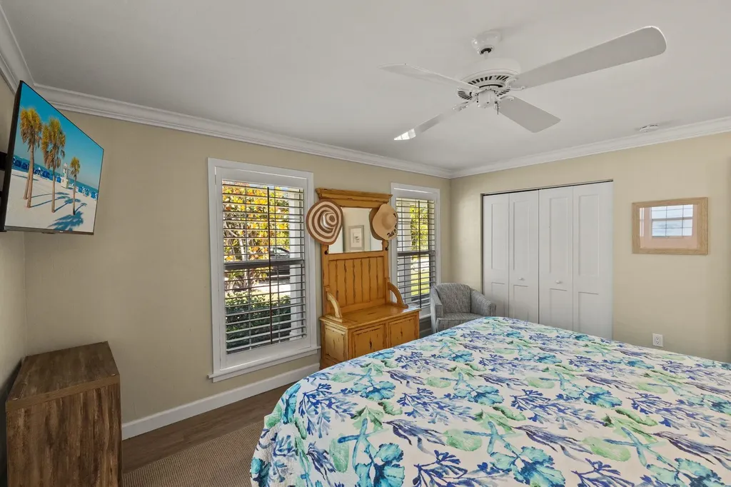 1139 Buttonwood Lane Sanibel FL 33957