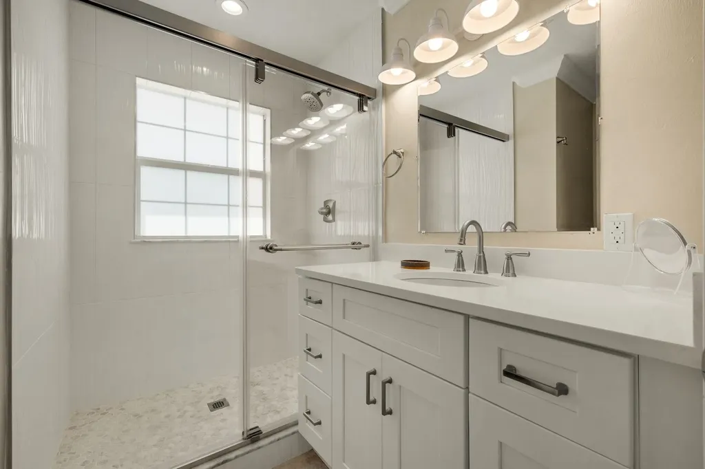 1139 Buttonwood Lane Sanibel FL 33957