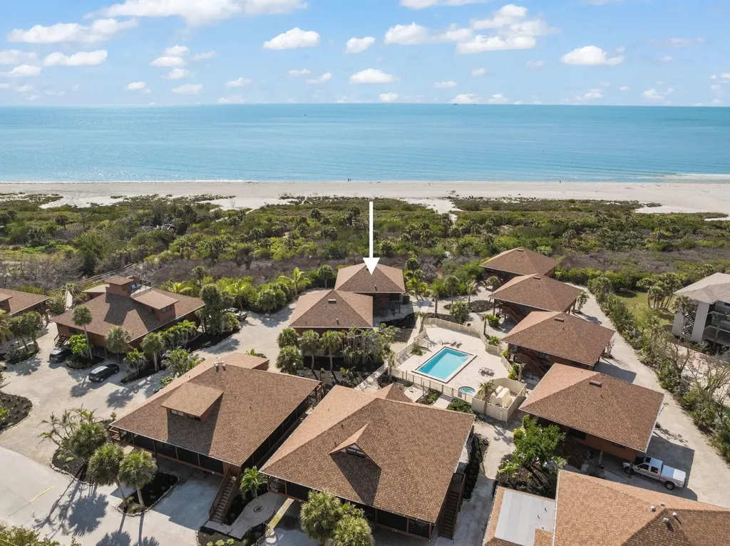 1811 Olde Middle Gulf Drive Sanibel FL 33957