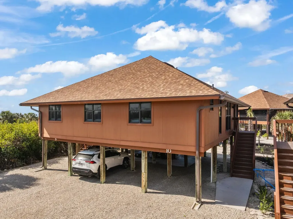 1811 Olde Middle Gulf Drive Sanibel FL 33957