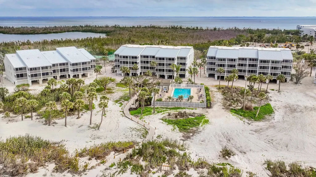 2217 Beach Villas Captiva FL 33924