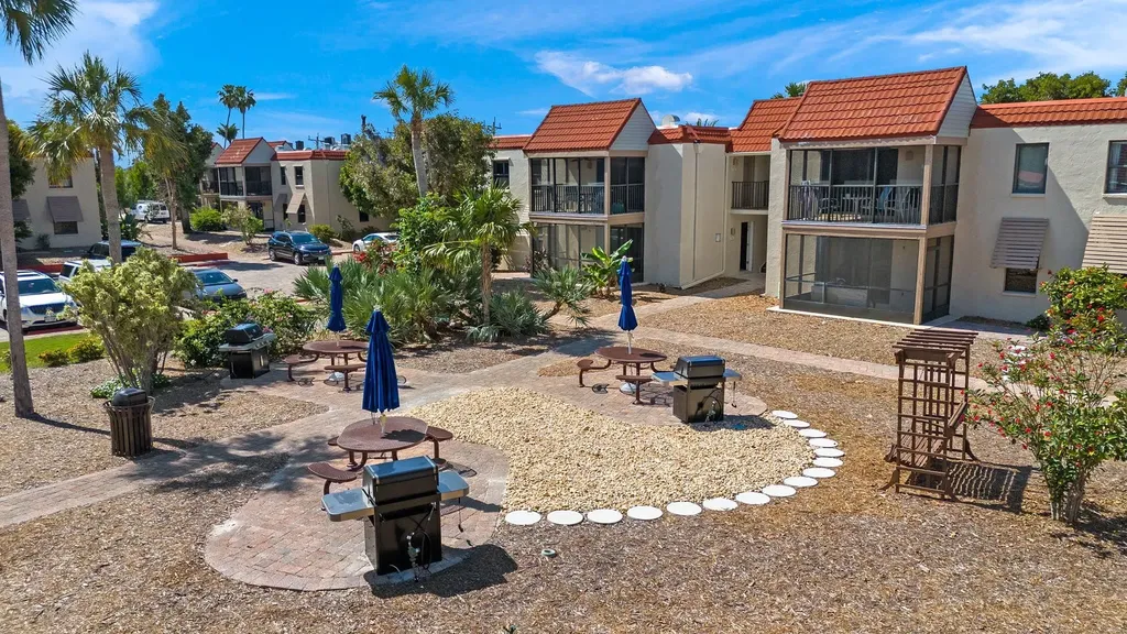 845 E Gulf Drive Sanibel FL 33957