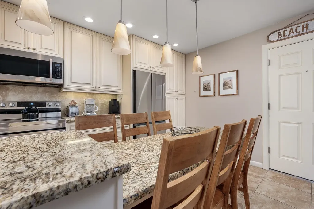 845 E Gulf Drive Sanibel FL 33957