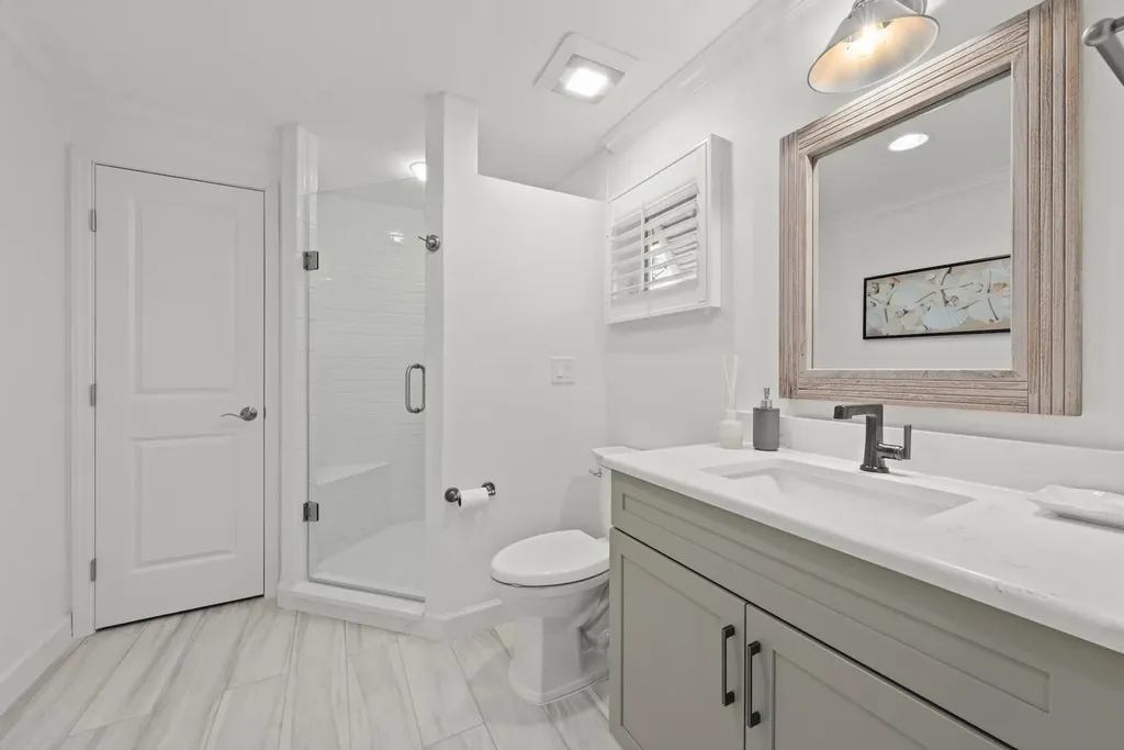 821 Lindgren Boulevard Sanibel FL 33957