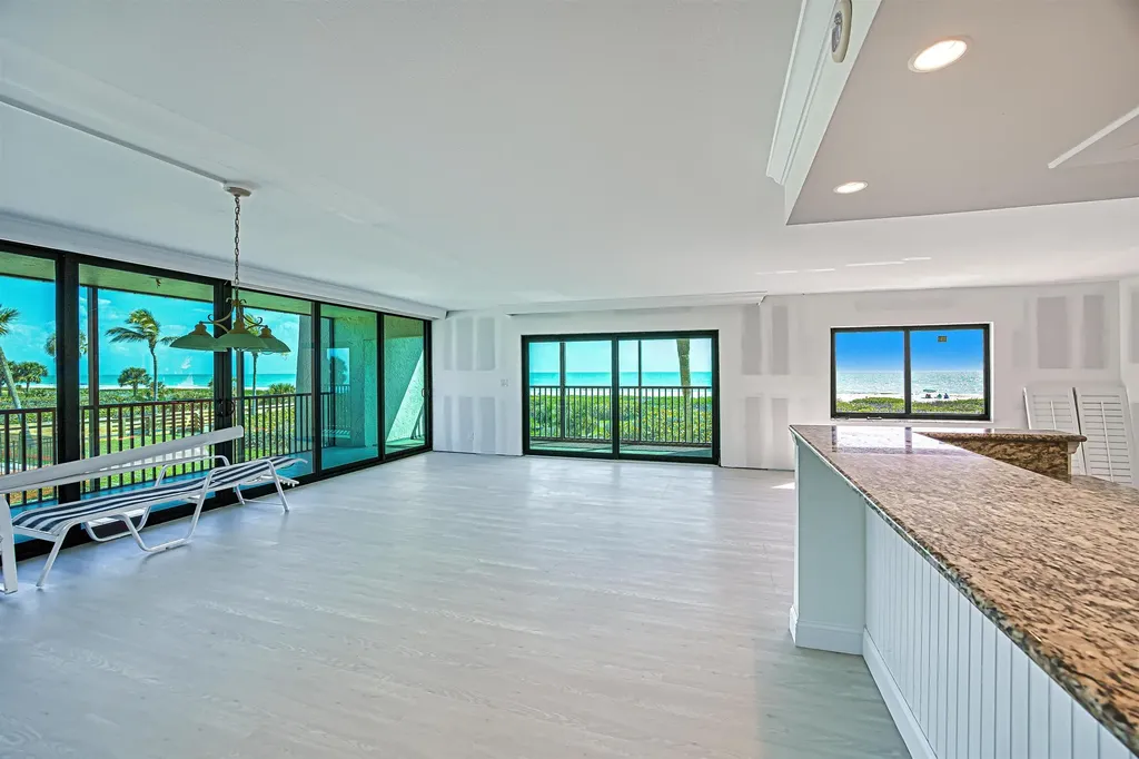 1401 Middle Gulf Drive Sanibel FL 33957
