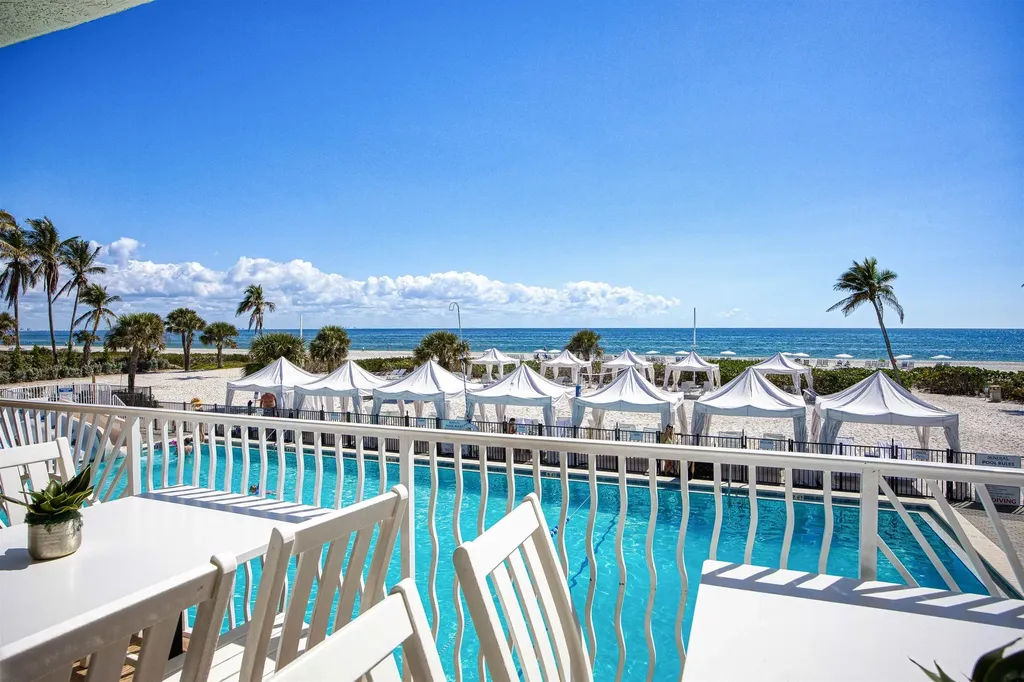1401 Middle Gulf Drive Sanibel FL 33957