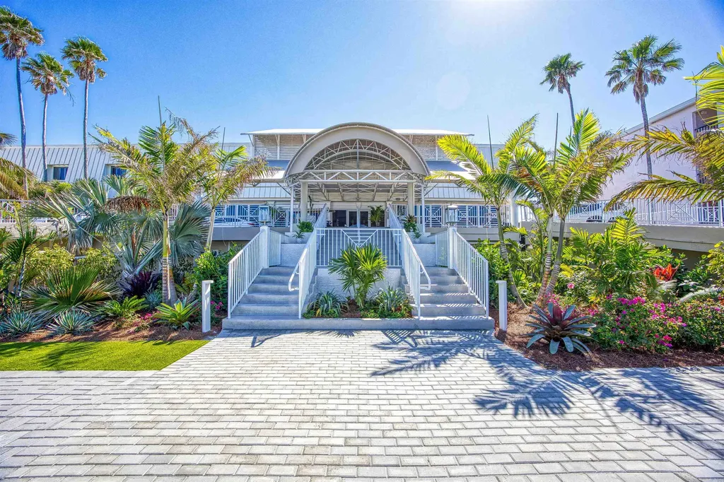 1401 Middle Gulf Drive Sanibel FL 33957