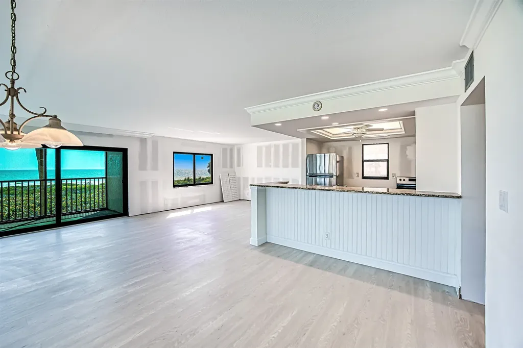 1401 Middle Gulf Drive Sanibel FL 33957