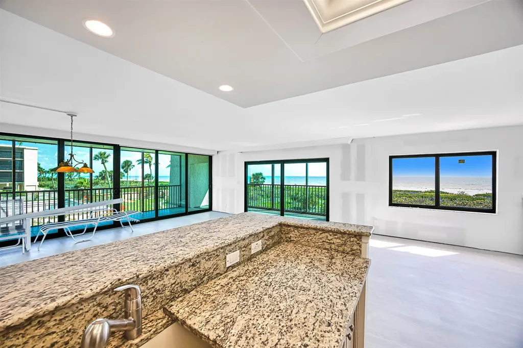1401 Middle Gulf Drive Sanibel FL 33957