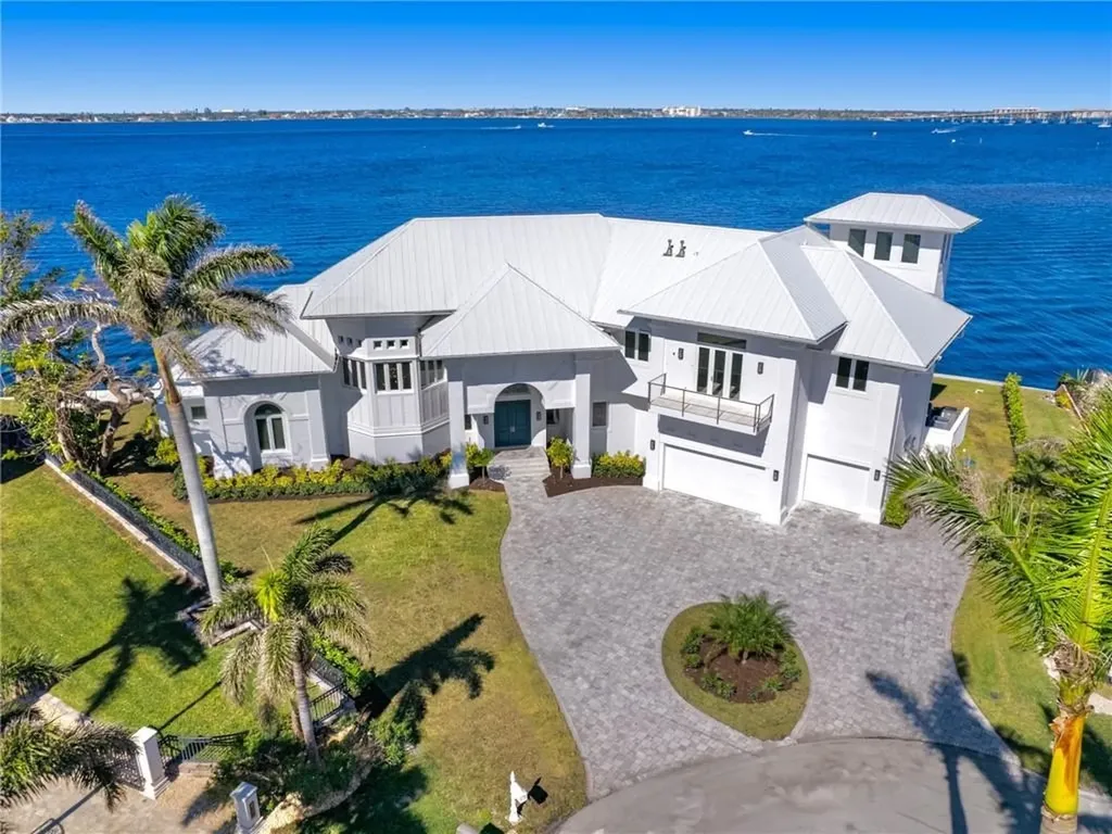 771 Cypress Lake Circle Fort Myers FL 33919