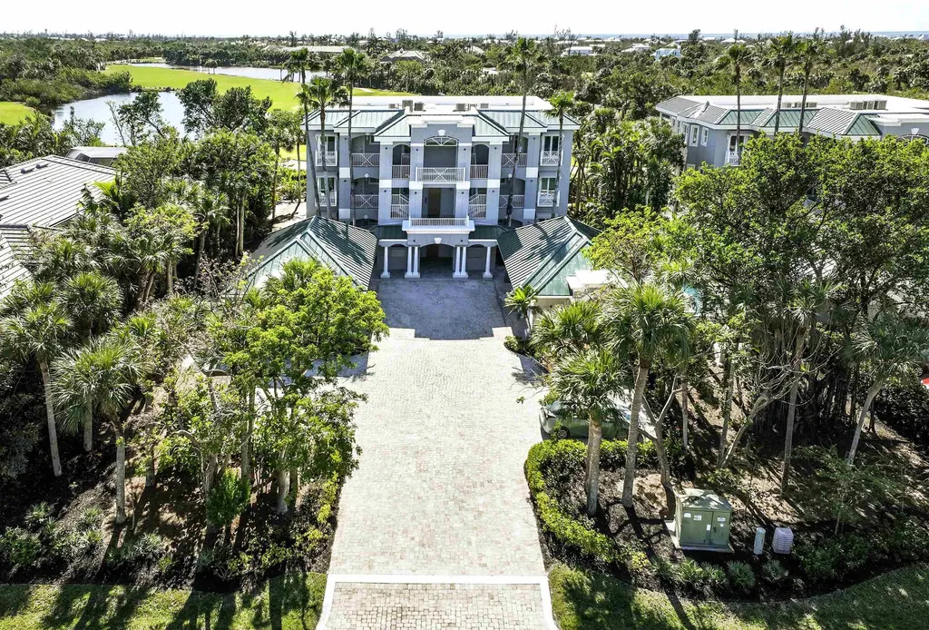 5775 Baltusrol Court Sanibel FL 33957-2232