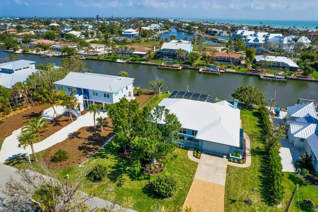 800 Beach Road Sanibel FL 33957