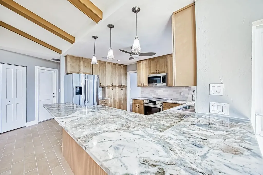 800 Beach Road Sanibel FL 33957