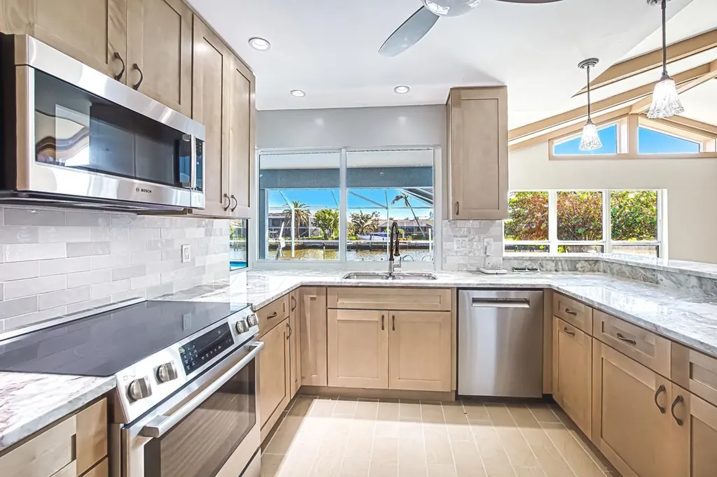 800 Beach Road Sanibel FL 33957