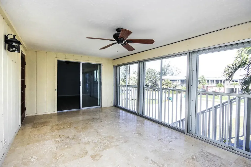 1351 Middle Gulf Drive Sanibel FL 33957