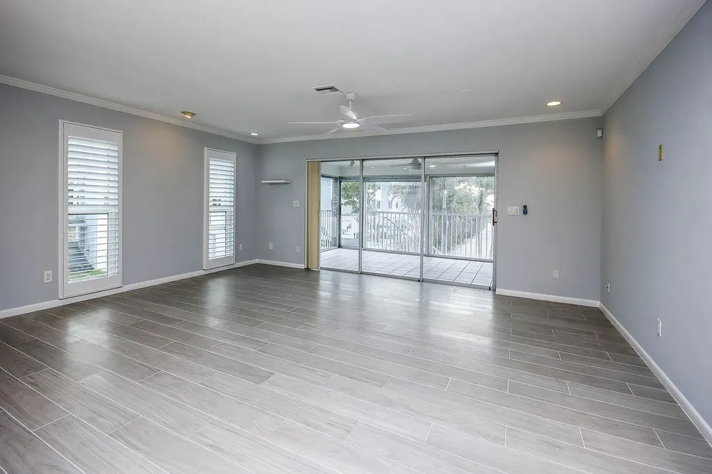 1351 Middle Gulf Drive Sanibel FL 33957