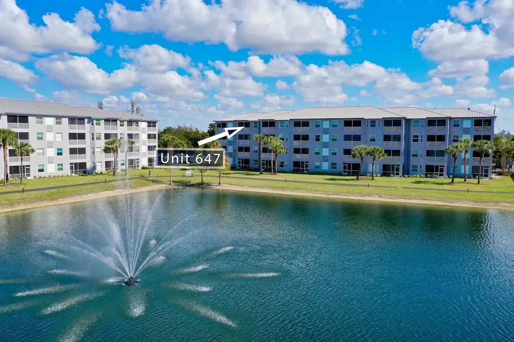 16635 Lake Circle Drive Fort Myers FL 33908