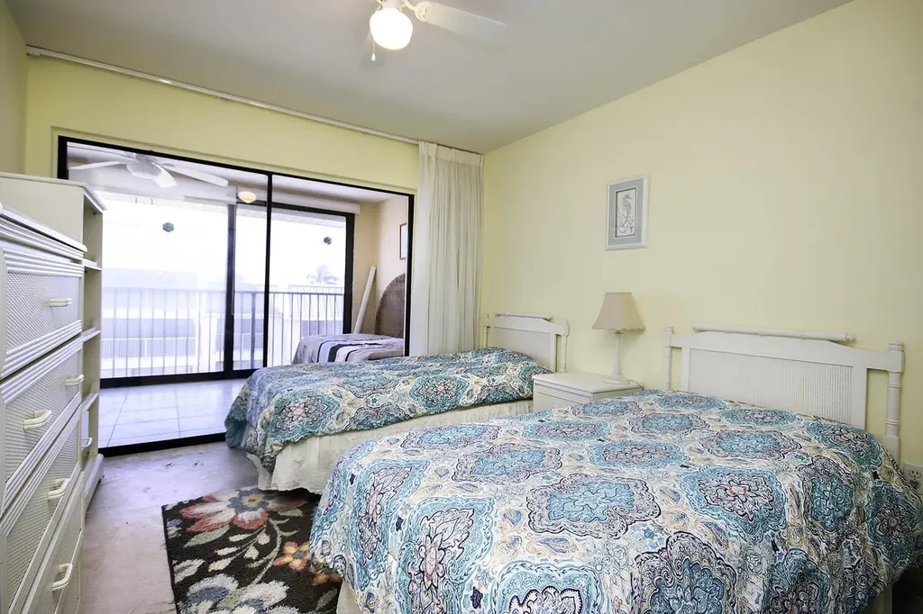 760 Sextant Drive Sanibel FL 33957