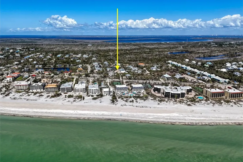 220 Hurricane Lane Sanibel FL 33957
