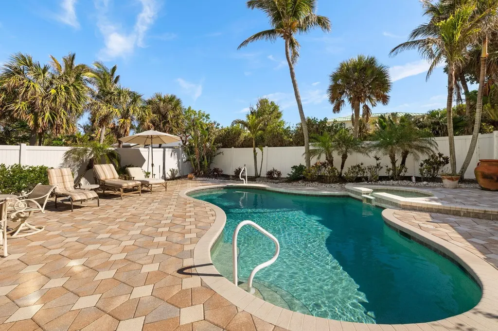 15899 Captiva Drive Captiva FL 33924