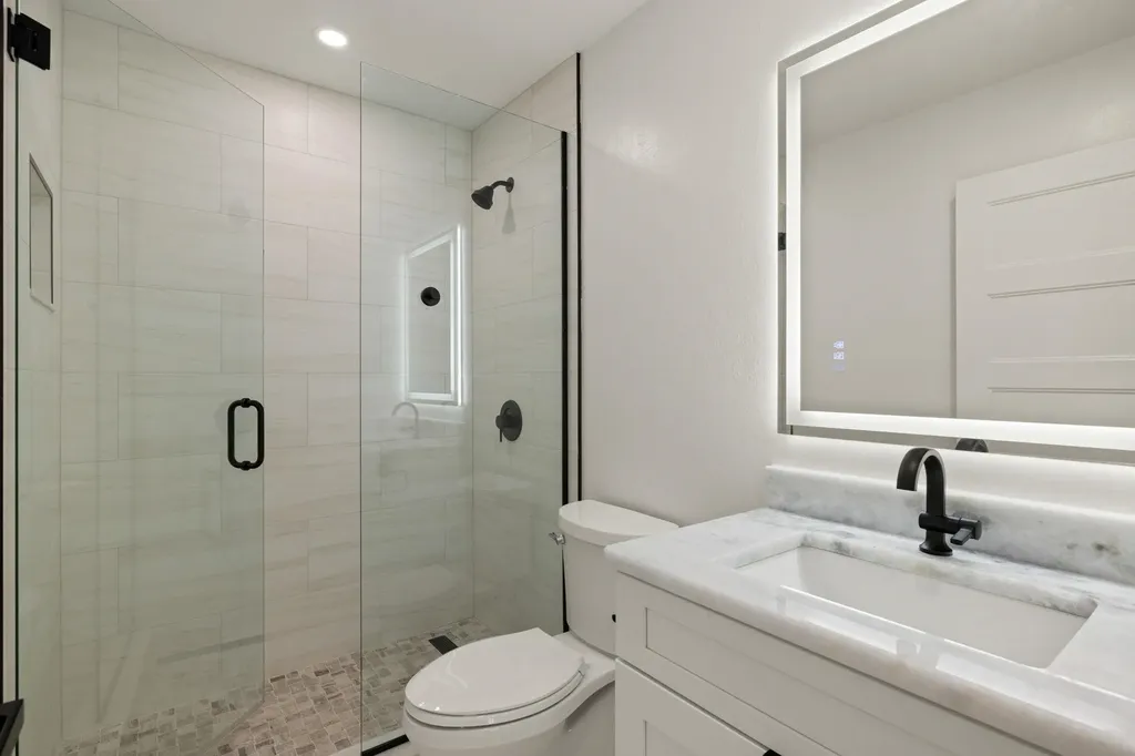 996 Greenwood Court N Sanibel FL 33957
