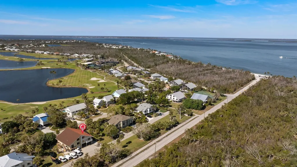 996 Greenwood Court N Sanibel FL 33957