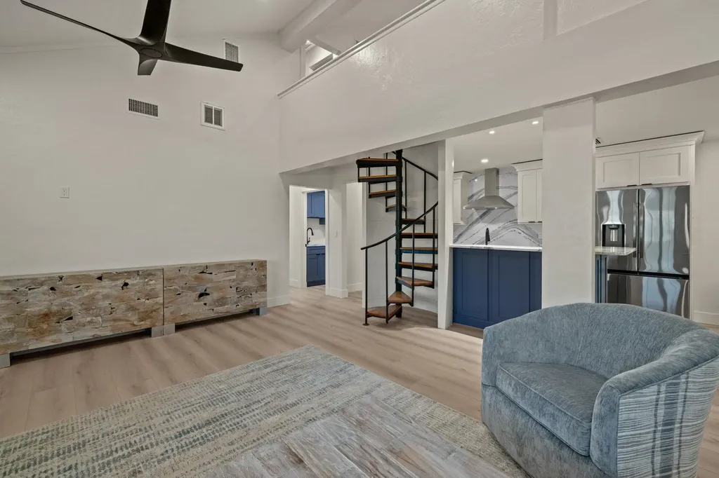 996 Greenwood Court N Sanibel FL 33957