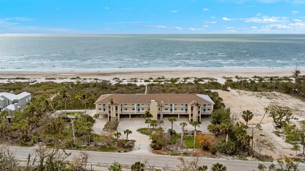 527 E Gulf Drive Sanibel FL 33957