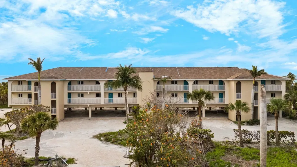 527 E Gulf Drive Sanibel FL 33957