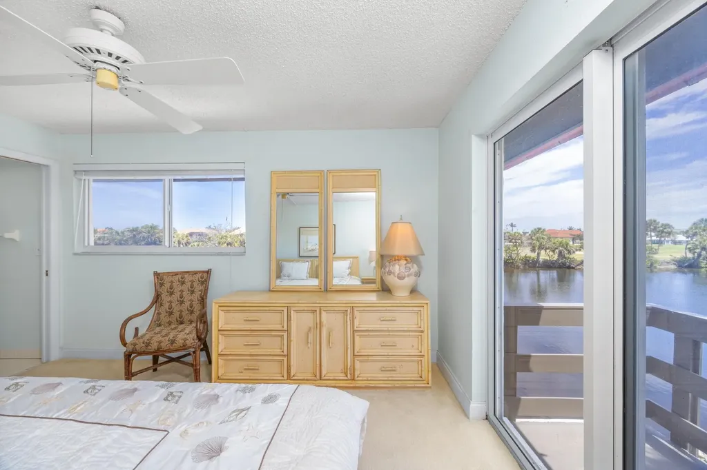 1610 Middle Gulf Drive Sanibel FL 33957